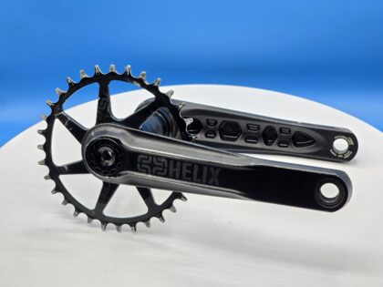 E*Thirteen Helix Crank 170mm + BB92 + Monoplato 32T